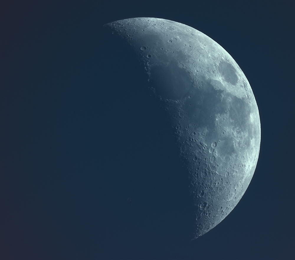 Moon_13_05_16_flatcalib3_PS_33pct.jpg